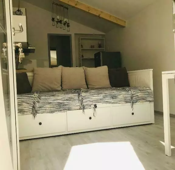 تختخواب و صبحانه Studio Cosy Aux Facs!