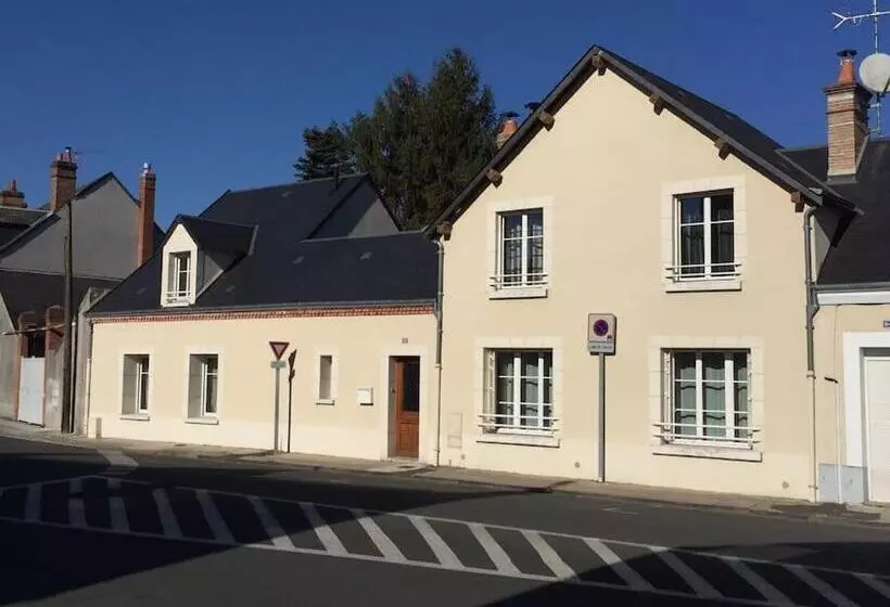 Aamiaismajoitus (B&B) Suite Familiale Du Bourgeau