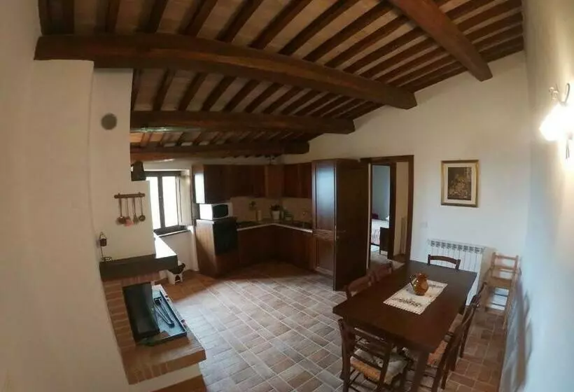 ホテル Castello Di Acera