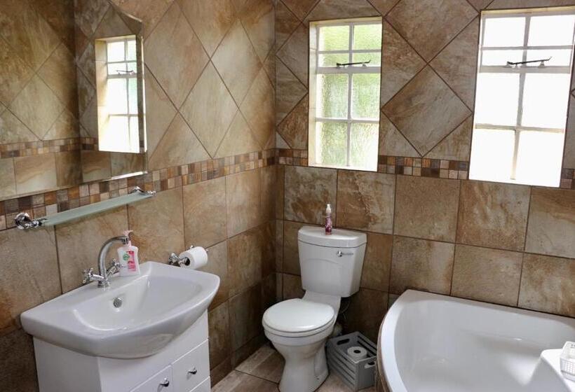 فندق Lakeview Cottages