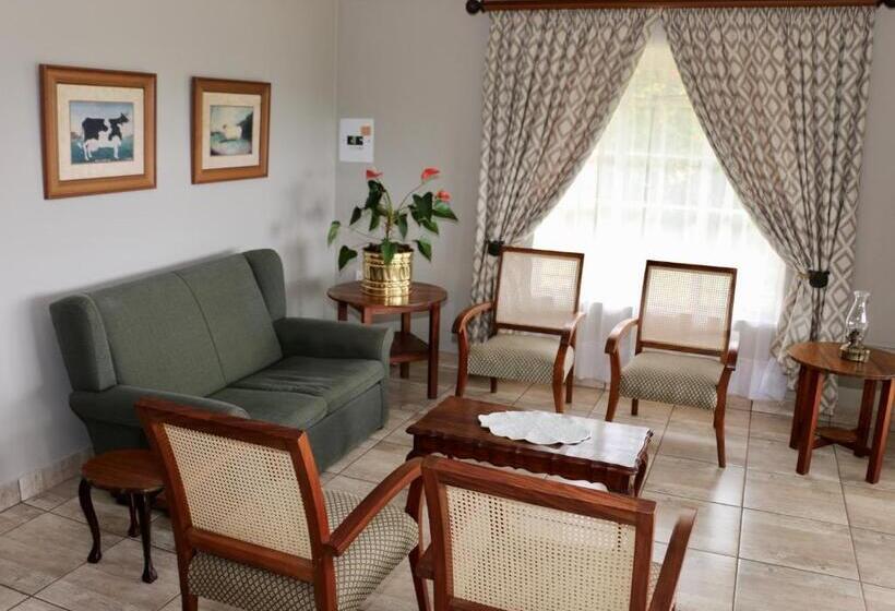 فندق Lakeview Cottages