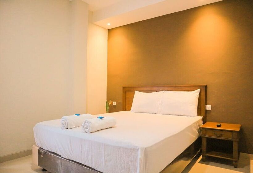 Отель Urban Fendi S Tirtodipuran