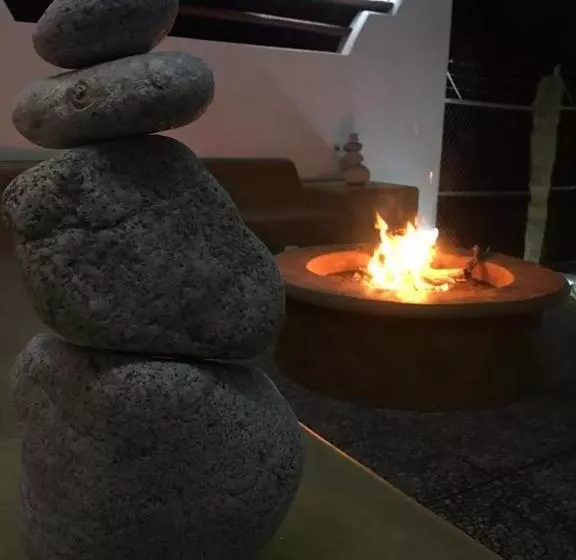 ペンション Casa Arrecife Tortuga 3, Beach Is Steps Away! Fast Internet, Private Cozy Room!