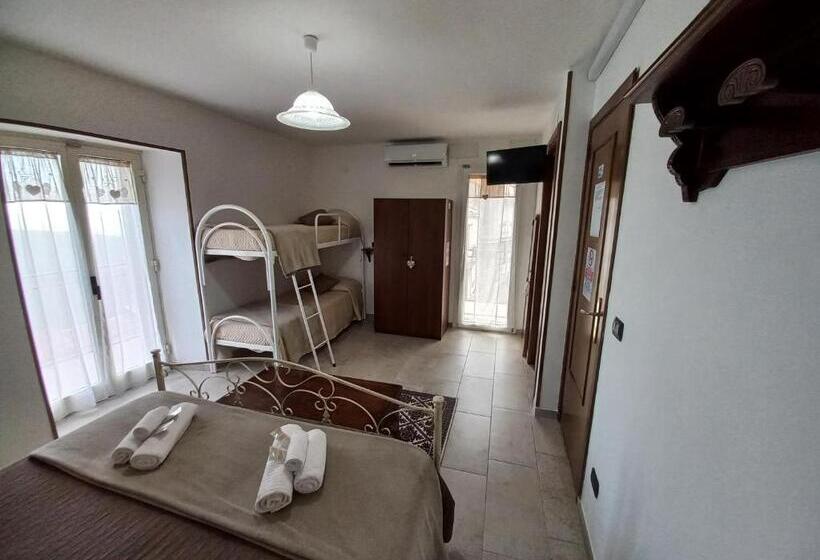 膳宿费 Casa Santa Rita / Locazione Turistica Sicilia / Santa Domenica Vittoria