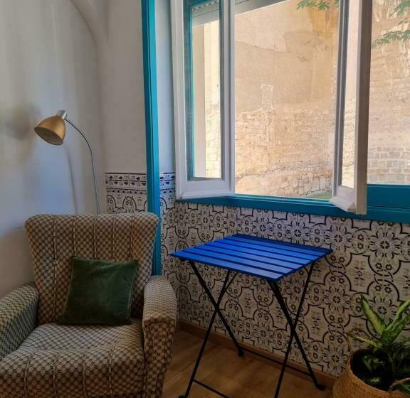 پانسیون Happen!ng