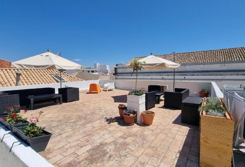 پانسیون Happen!ng