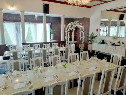 Majatalo Penzion A Restaurace Belveder