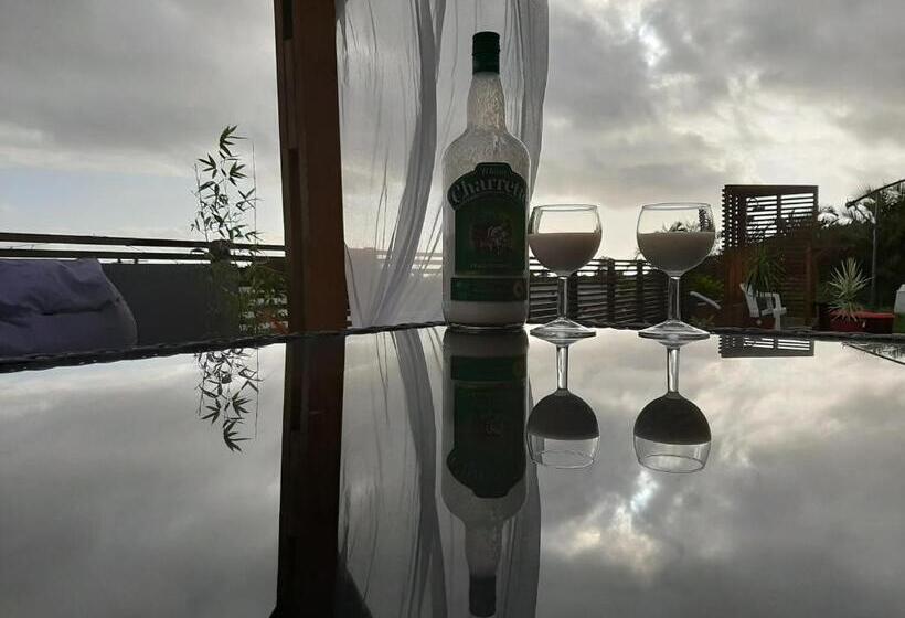 تختخواب و صبحانه La Kazanou