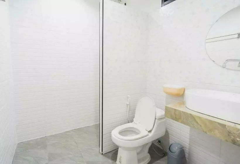 Aamiaismajoitus (B&B) Nararin Garden House