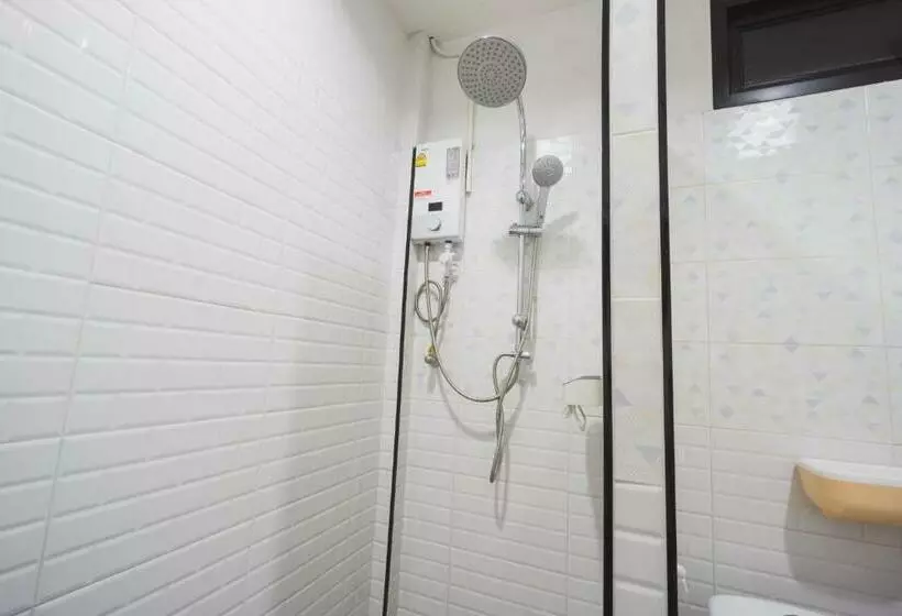 Aamiaismajoitus (B&B) Nararin Garden House