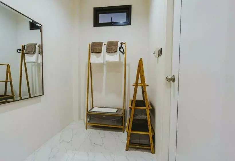 Aamiaismajoitus (B&B) Nararin Garden House