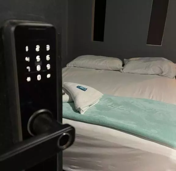 Esquina 8 Suítes Confort & Hostel