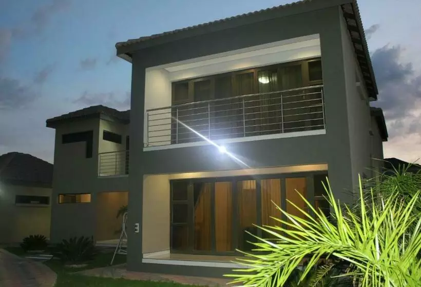 Majatalo Hwh Guesthouse Middelburg