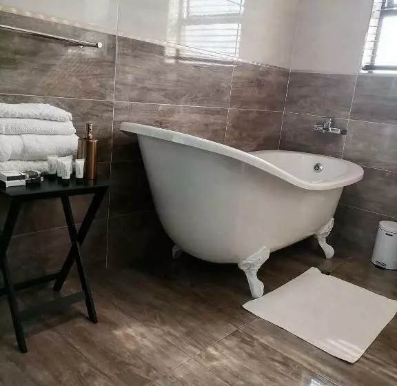 Majatalo Hwh Guesthouse Middelburg