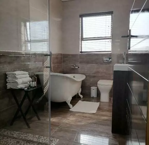 Majatalo Hwh Guesthouse Middelburg