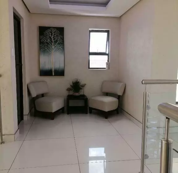 Majatalo Hwh Guesthouse Middelburg