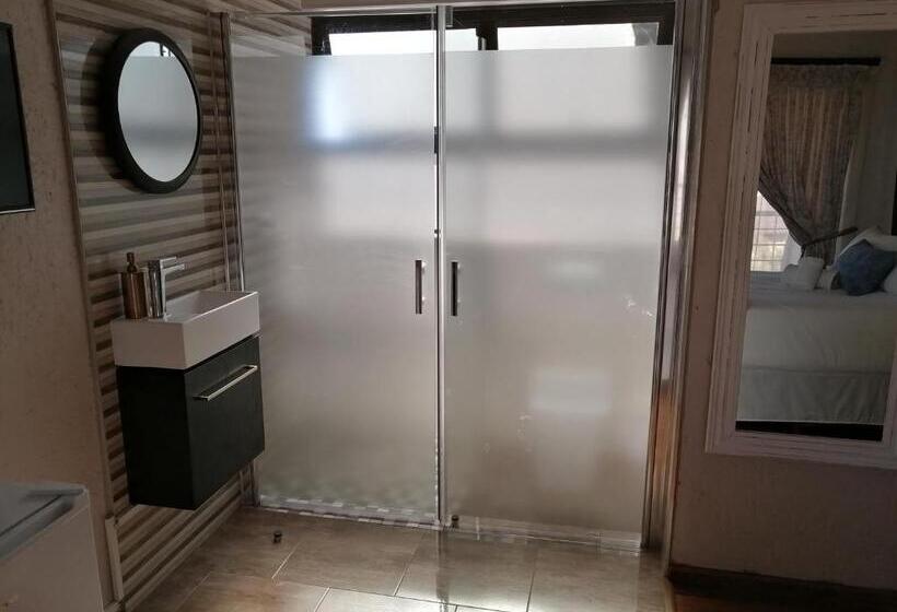 膳宿费 Hwh Guesthouse Middelburg