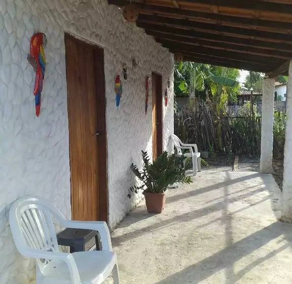 ペンション Suítes Dora Tenor