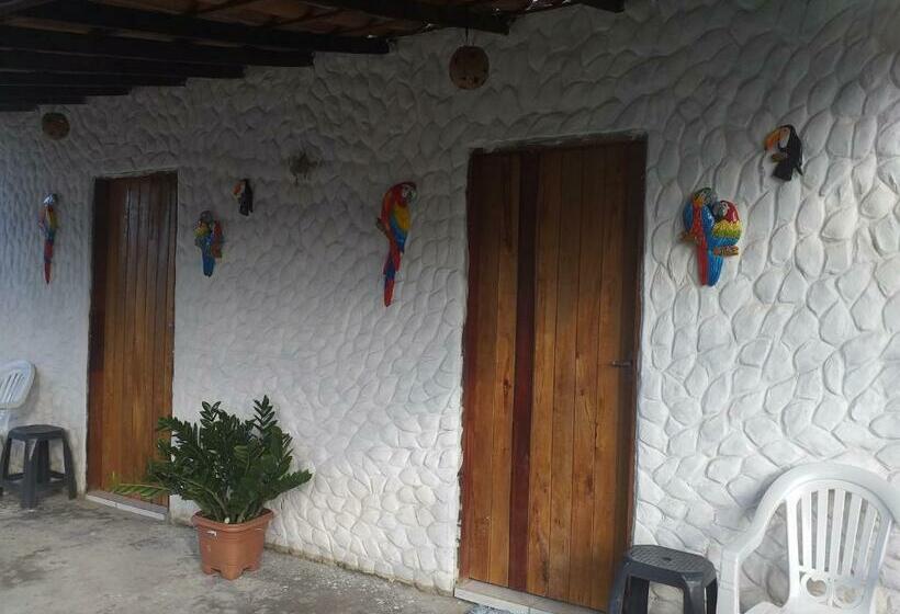 פנסיון Suítes Dora Tenor