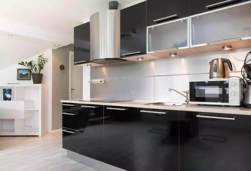 Отель Aalesund Airport