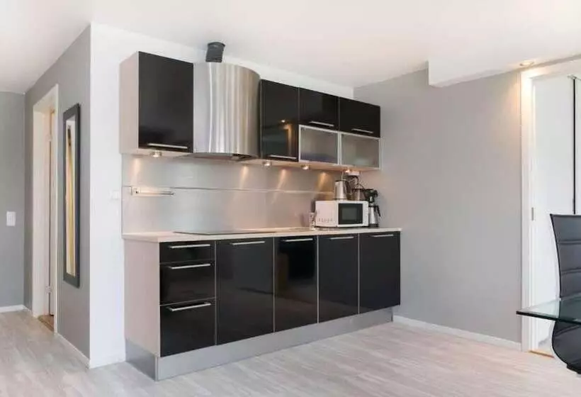 Отель Aalesund Airport