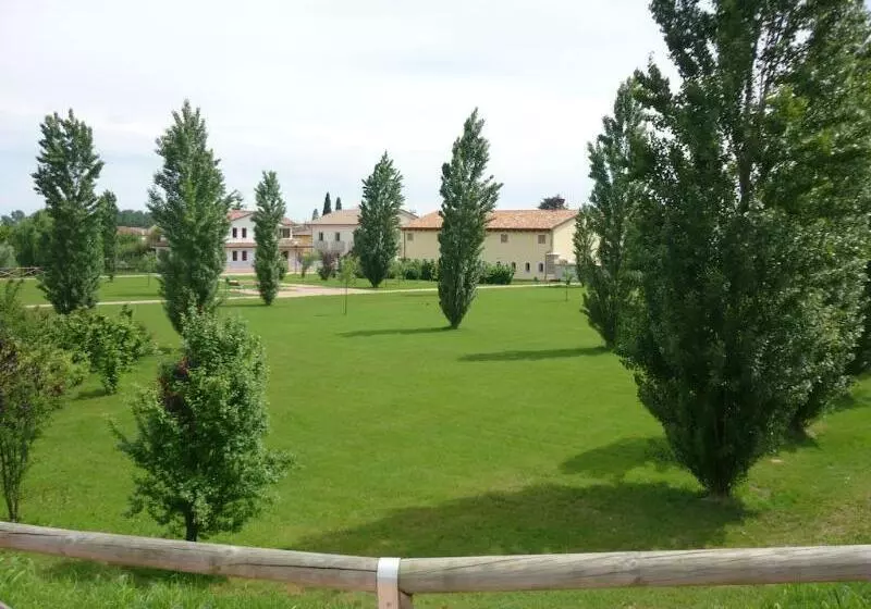 Hotel Albergo Antica Corte Marchesini
