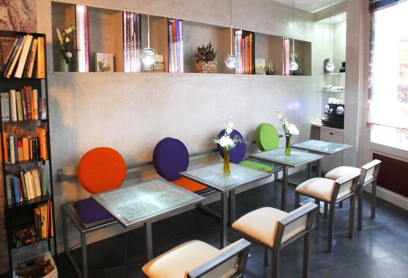 ホテル Apostrophe