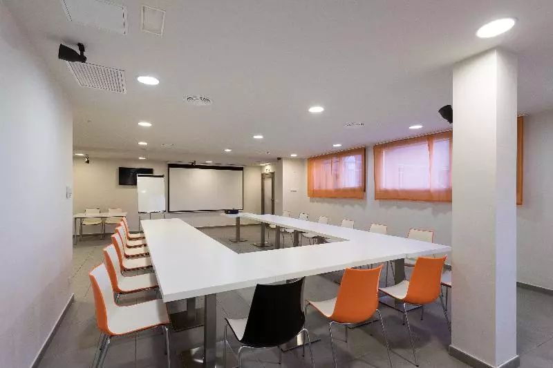 B&b Hotel Barcelona Sant Cugat