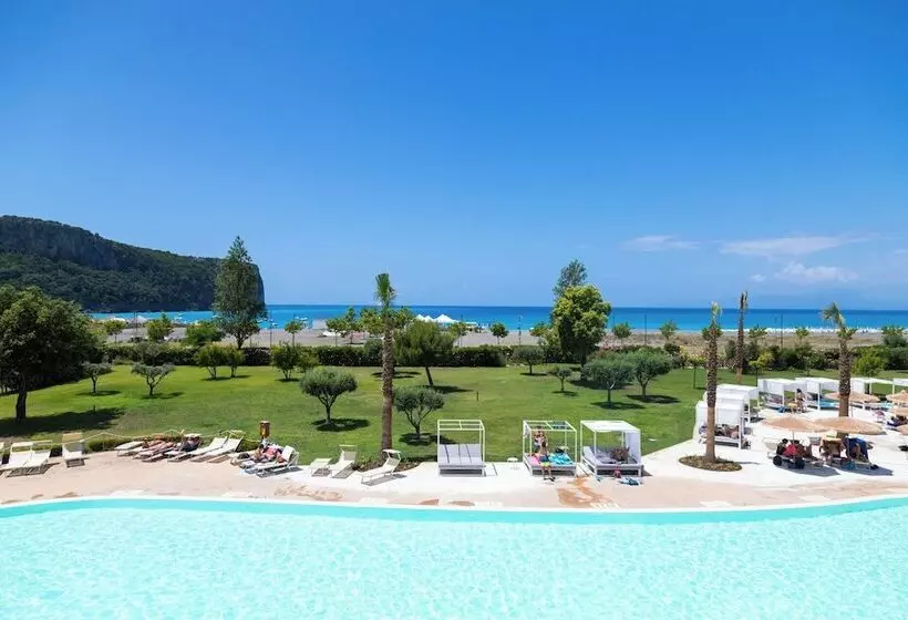 בית מלון כפרי Borgo Di Fiuzzi Resort & Spa