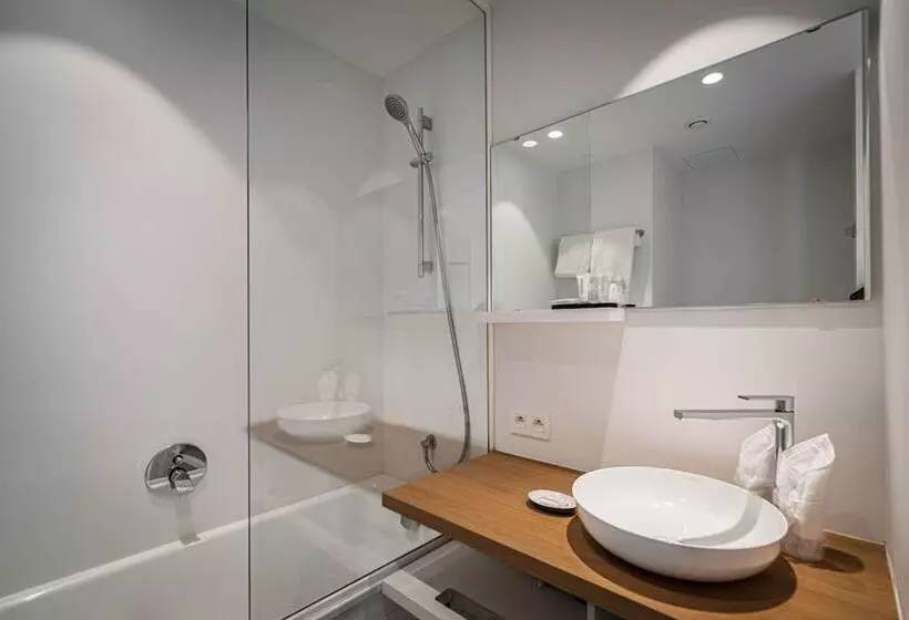 Отель Bourgoensch Hof