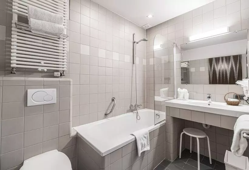 Отель Bourgoensch Hof