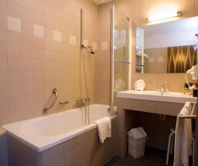 Отель Bourgoensch Hof