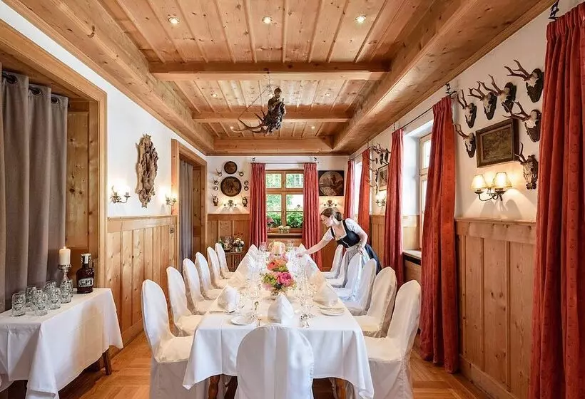 Brauereigasthof Hotel Aying