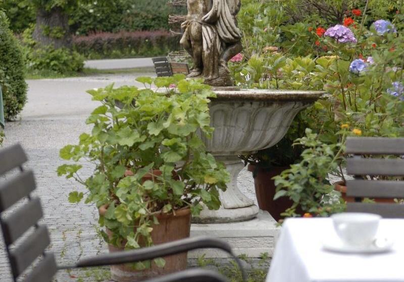 Brauereigasthof Hotel Aying