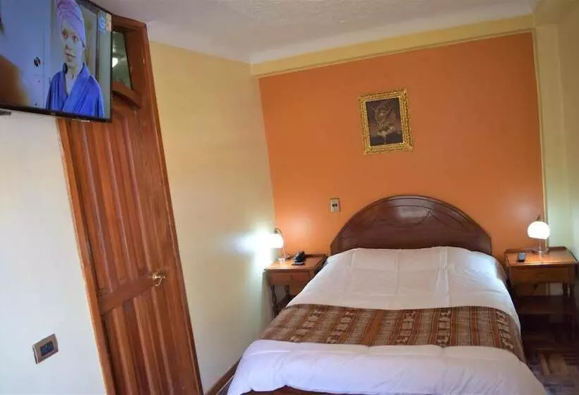 בית מלון כפרי Cusco Golden Peru Inn