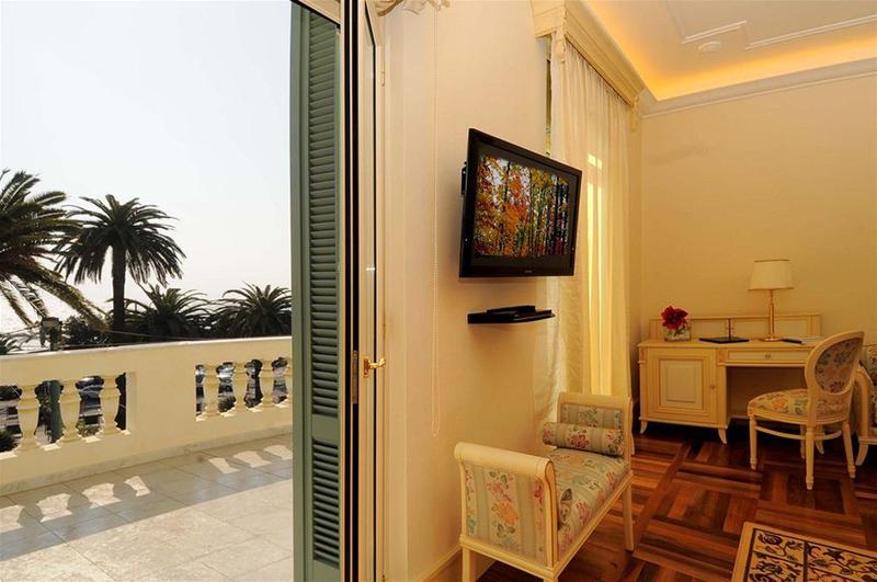 בית מלון כפרי De Paris Sanremo