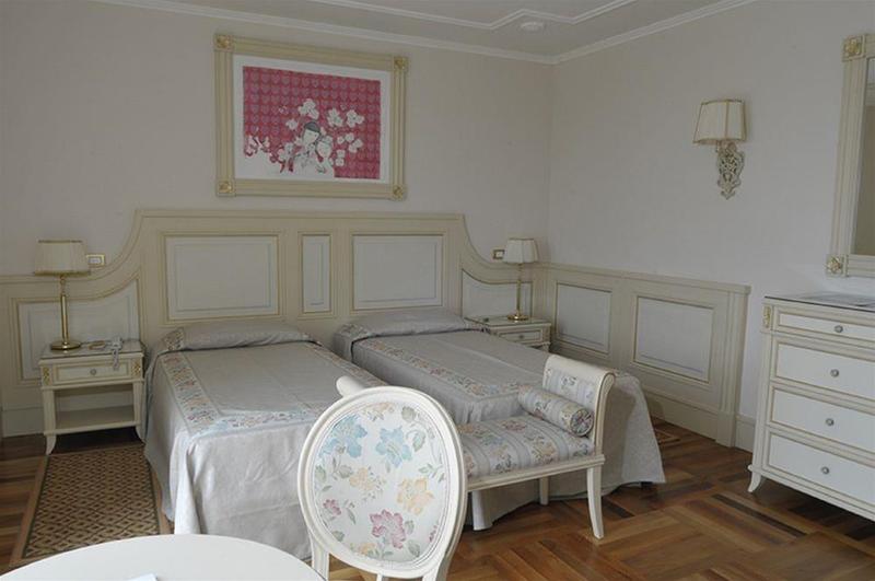 בית מלון כפרי De Paris Sanremo