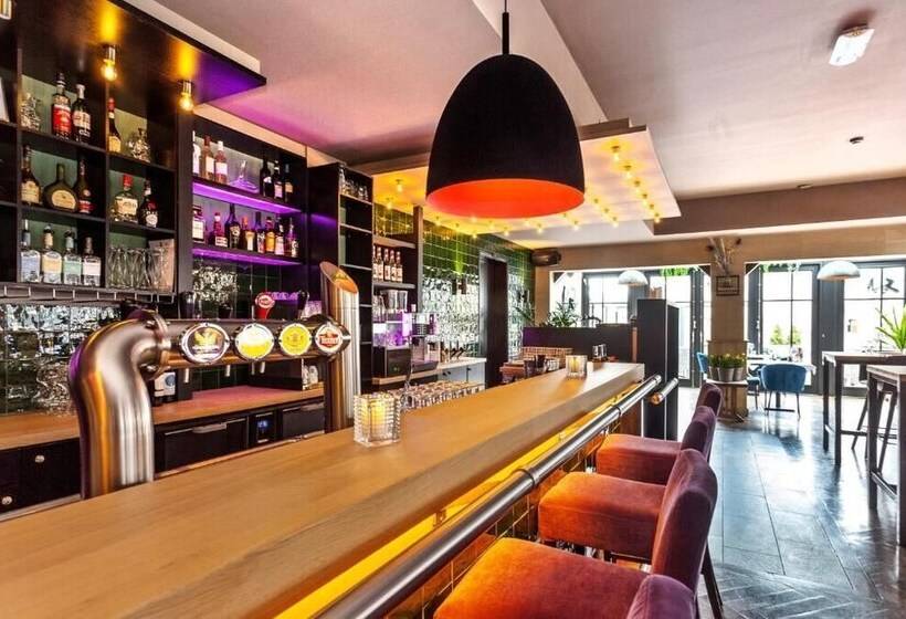 בית מלון כפרי De Schout