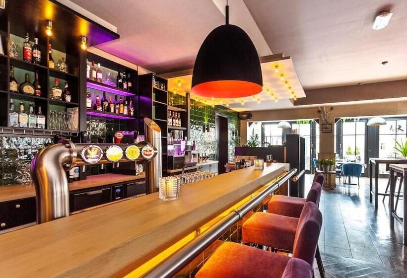 בית מלון כפרי De Schout