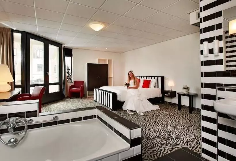 בית מלון כפרי De Schout