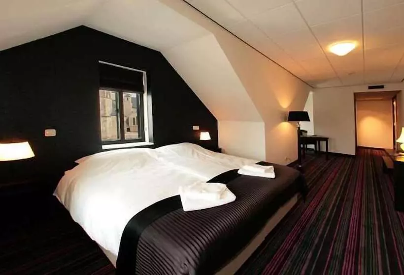 בית מלון כפרי De Schout