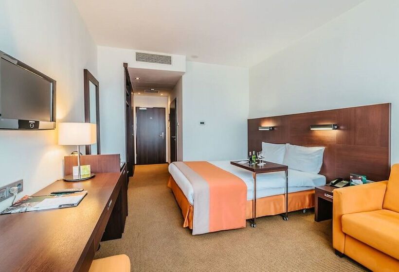 酒店 Desilva Warszawa Piaseczno