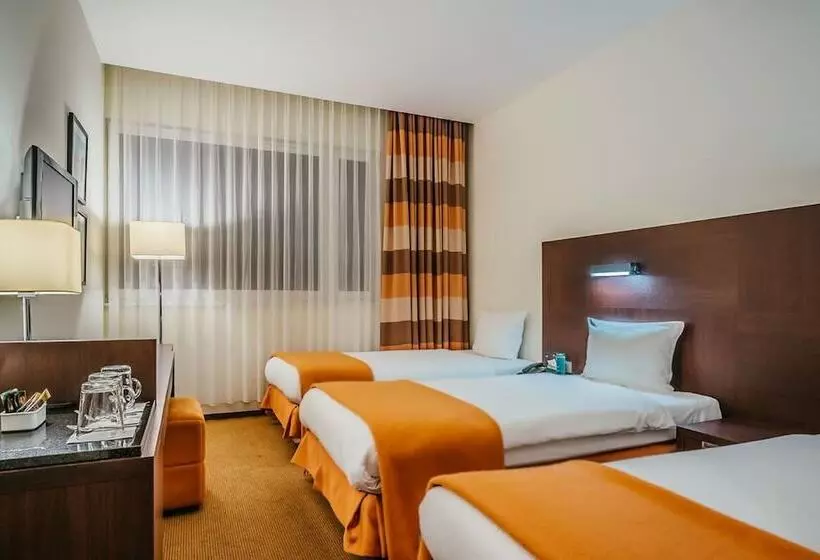 בית מלון כפרי Desilva Warszawa Piaseczno