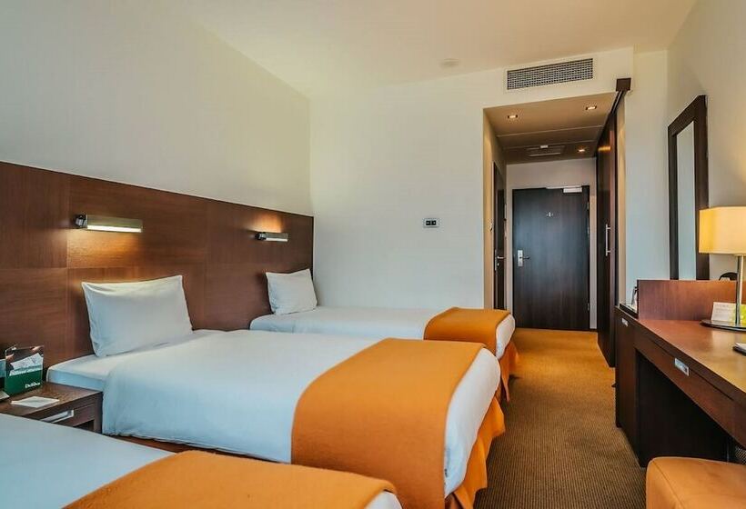 酒店 Desilva Warszawa Piaseczno