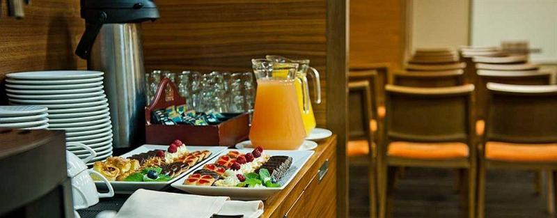 酒店 Desilva Warszawa Piaseczno