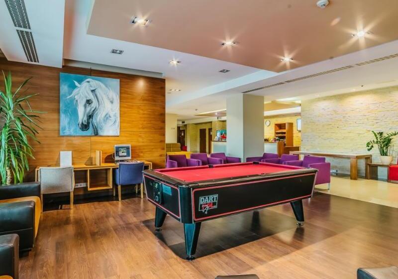 酒店 Desilva Warszawa Piaseczno