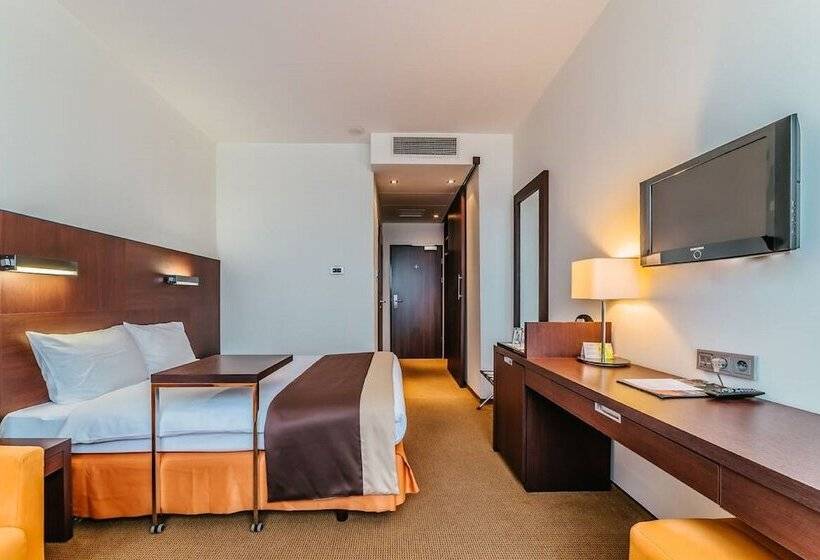 酒店 Desilva Warszawa Piaseczno