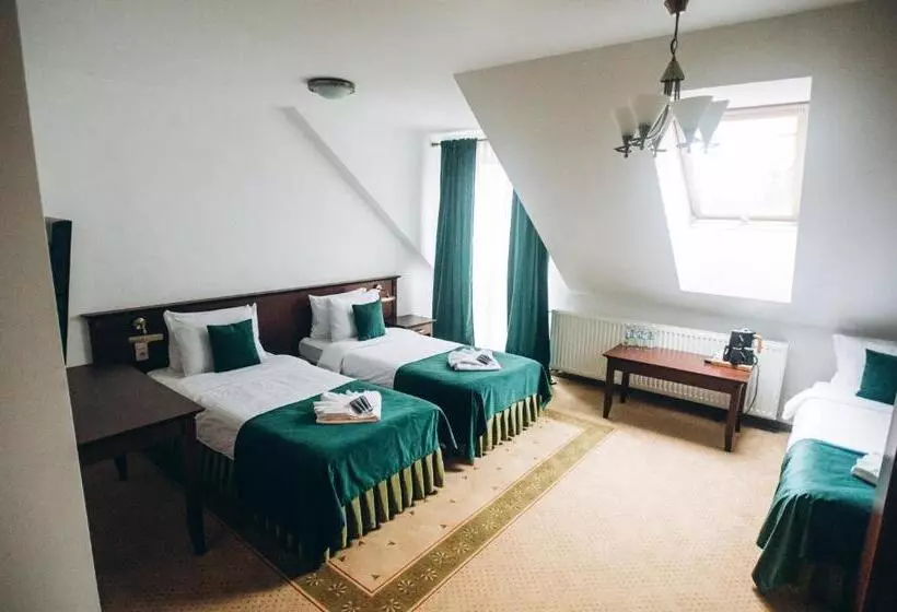 Hotell Dworek Magnat