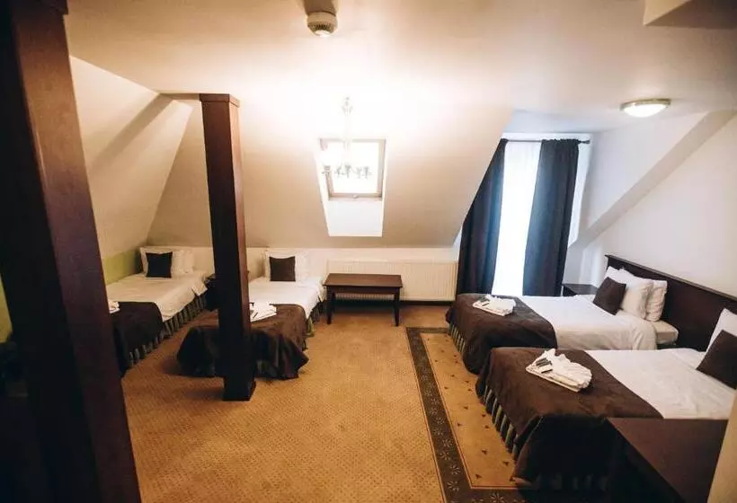 Hotell Dworek Magnat