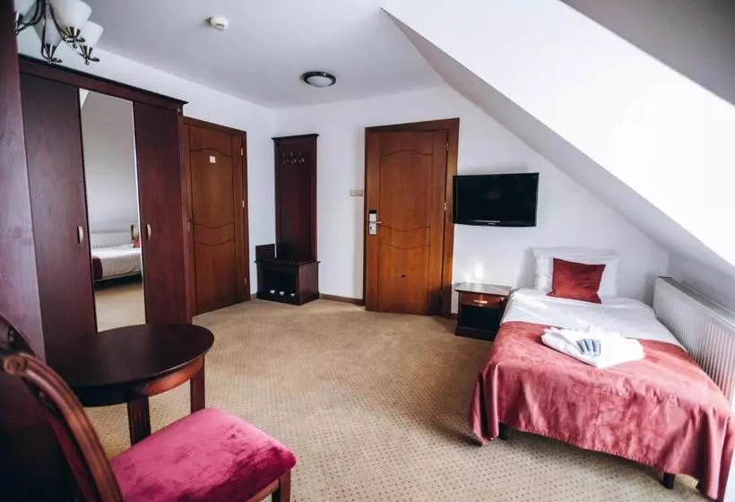 Hotell Dworek Magnat